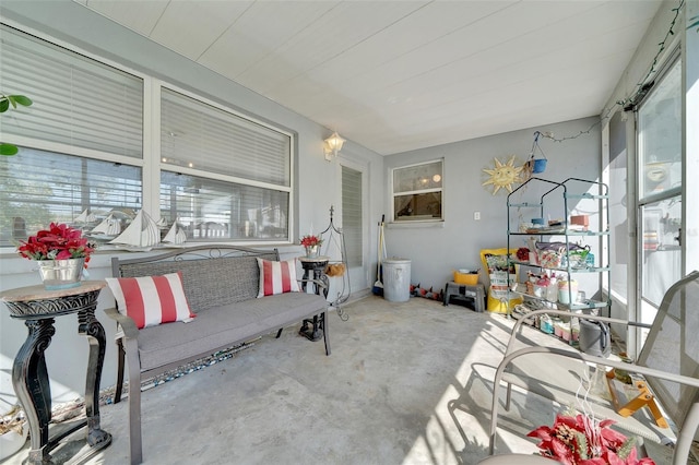 66 S Desoto St, Beverly Hills, FL 34465 - sunroom featuring concrete flooring