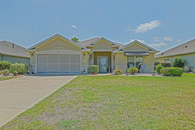 14004 SE 94th Ave, Summerfield, FL 34491 - ranch-style home with stucco siding, an attached garage, a front yard, and driveway