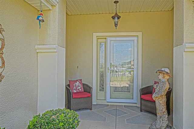 14004 SE 94th Ave, Summerfield, FL 34491 - property entrance with stucco siding