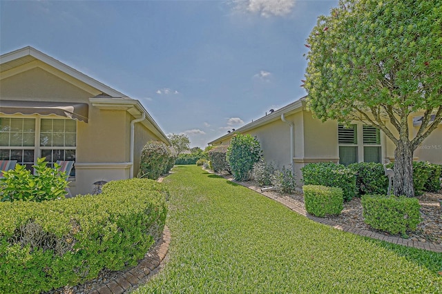 14004 SE 94th Ave, Summerfield, FL 34491 - view of green lawn