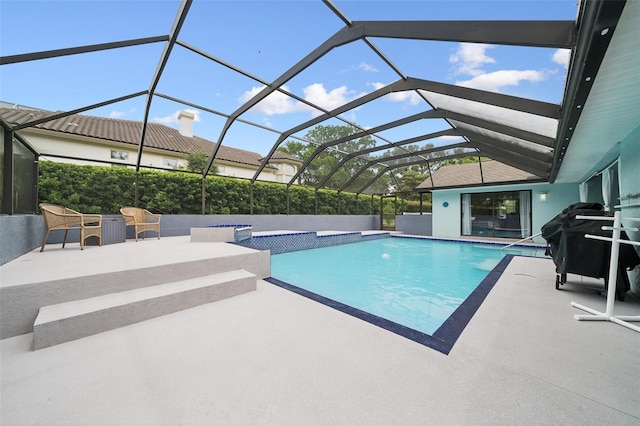 451 E Ireland Ct, Hernando, FL 34442 - outdoor pool featuring a patio area and glass enclosure