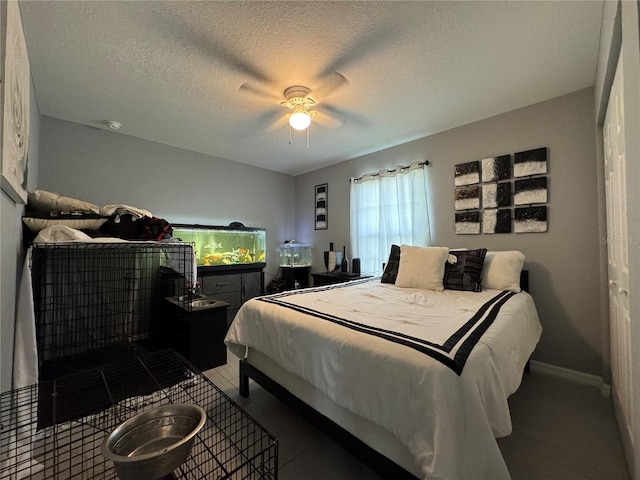 1100 NW 126th Ln, Citra, FL 32113 - bedroom featuring a textured ceiling and ceiling fan