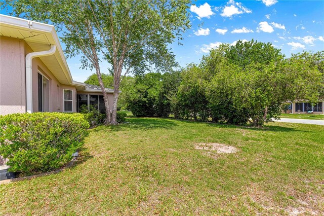 10016 SW 62nd Cir, Ocala, FL 34476 - view of green lawn
