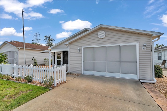 2608 Botello Ave, The Villages, FL 32162 - view of front of home featuring concrete driveway