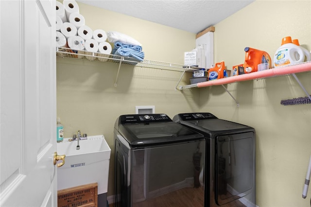 10468 S Drew Bryant Cir, Floral City, FL 34436 - laundry room with washer and dryer and wood finished floors