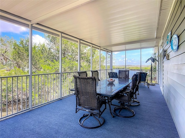 1575 S Wallace Pt Unit 23, Crystal River, FL 34429 - sunroom / solarium with outdoor dining area