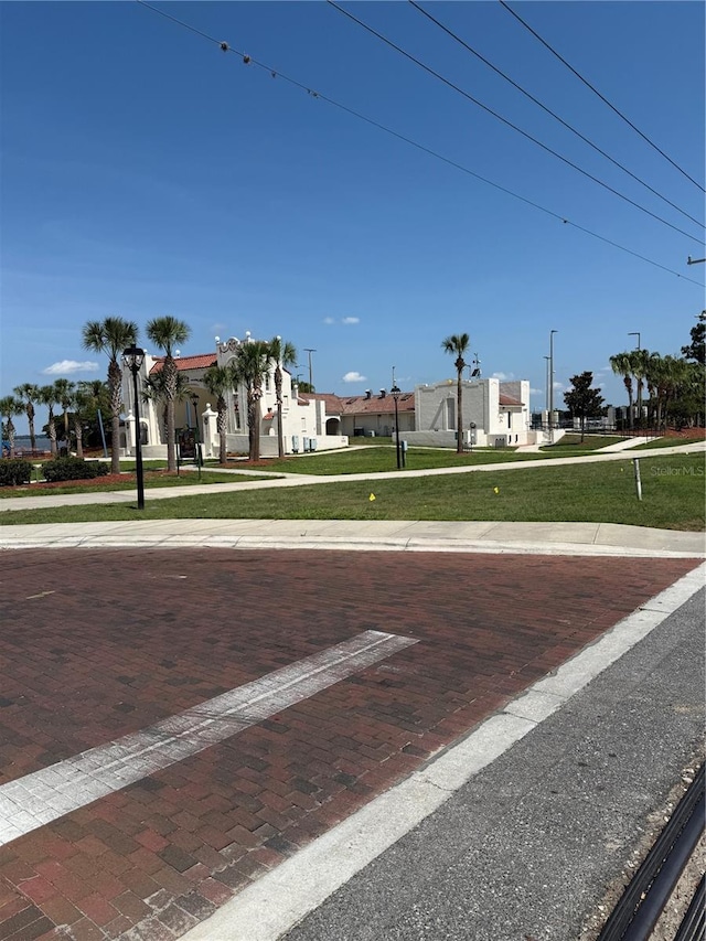 705 Washington Ave, Eustis, FL 32726 - view of street with sidewalks and street lighting