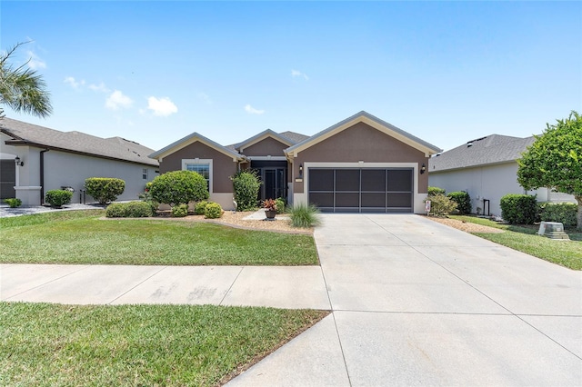 7333 SW 98th Ct, Ocala, FL 34481 - ranch-style house with a garage, stucco siding, a front lawn, and concrete driveway