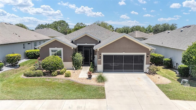 7333 SW 98th Ct, Ocala, FL 34481 - ranch-style house with an attached garage, stucco siding, a front yard, and driveway