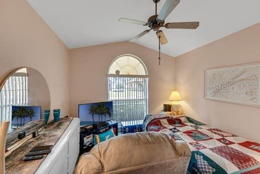 2434 Walnut Heights Rd, Apopka, FL 32703 - bedroom with lofted ceiling