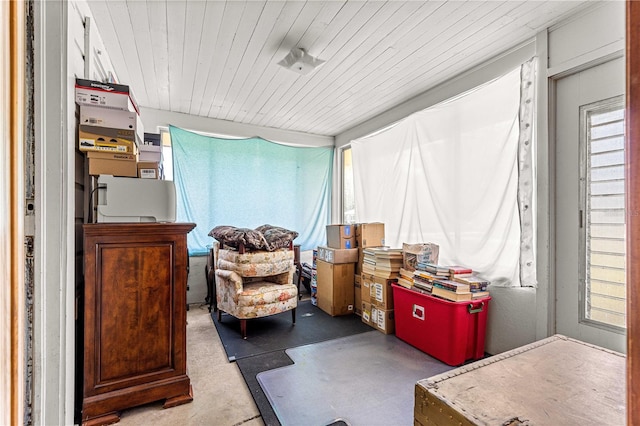 1405 NE 55th St, Ocala, FL 34479 - sitting room featuring wooden ceiling