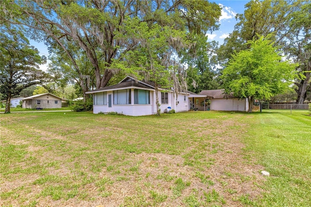 1405 NE 55th St, Ocala, FL 34479 - view of yard