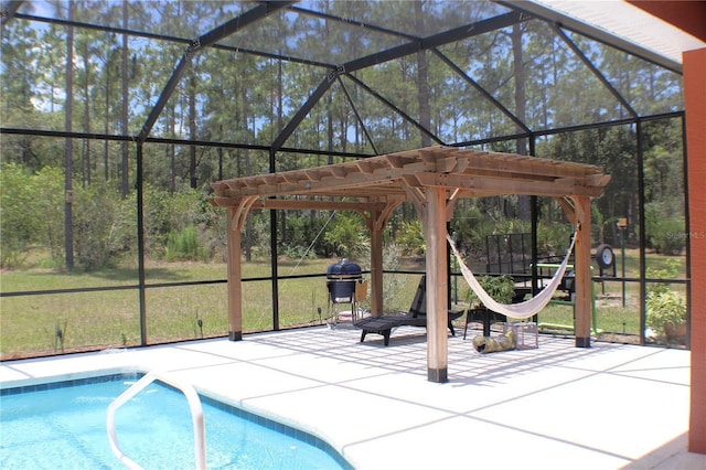 5306 W Comstock Pl, Beverly Hills, FL 34465 - swimming pool with a patio, glass enclosure, a pergola, and grilling area