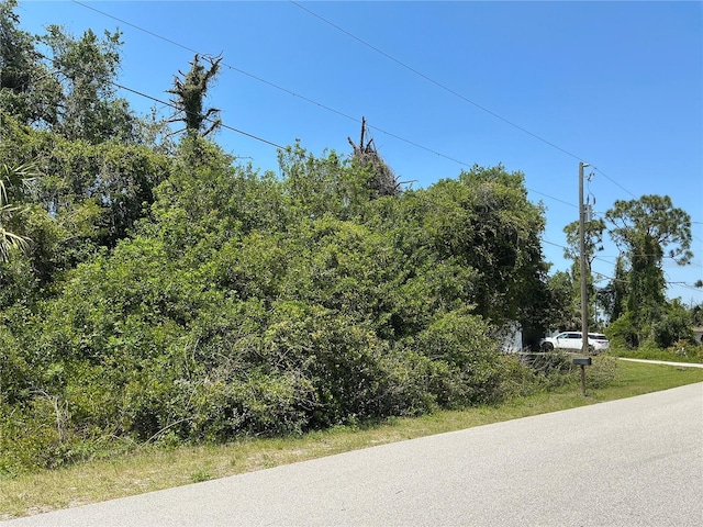 Sadnet Ln, North Port, FL 34286