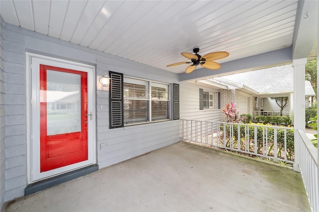8745 SW 92nd St Unit B, Ocala, FL 34481 - entrance to property featuring ceiling fan and covered porch