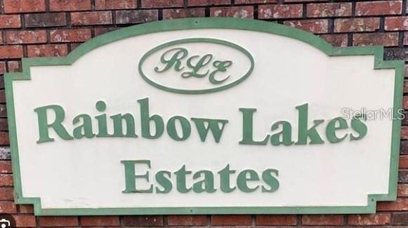 960 NW Redwood Dr, Dunnellon, FL 34431 - view of community sign