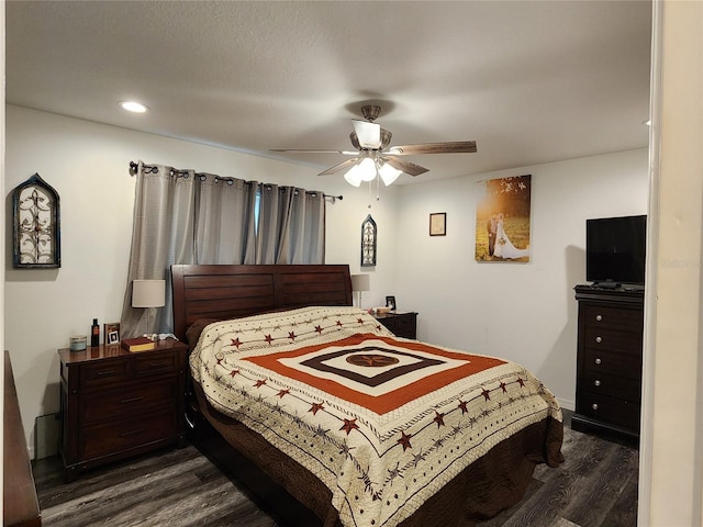 120 Fisher Ct, Ocklawaha, FL 32179 - bedroom with dark wood finished floors, recessed lighting, and ceiling fan