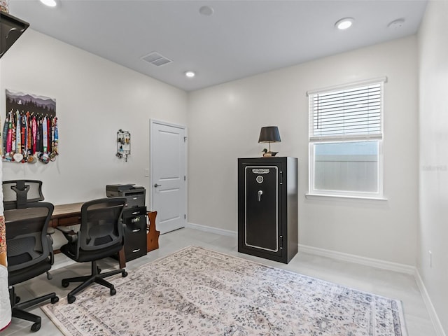 7206 SW 60th Ln, Ocala, FL 34474 - office area with baseboards and recessed lighting