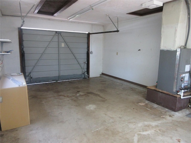 1675 SE 190th Ave, Silver Springs, FL 34488 - garage featuring heating unit