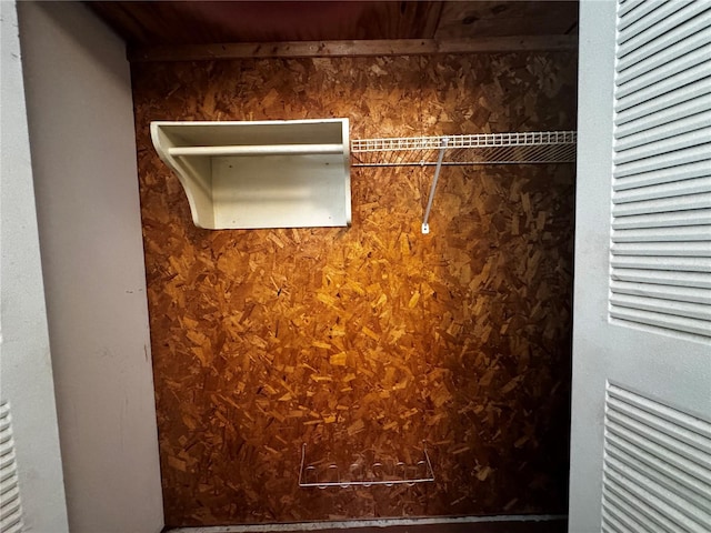 20704 SW Rainbow Lakes Blvd, Dunnellon, FL 34431 - closet with a heating unit