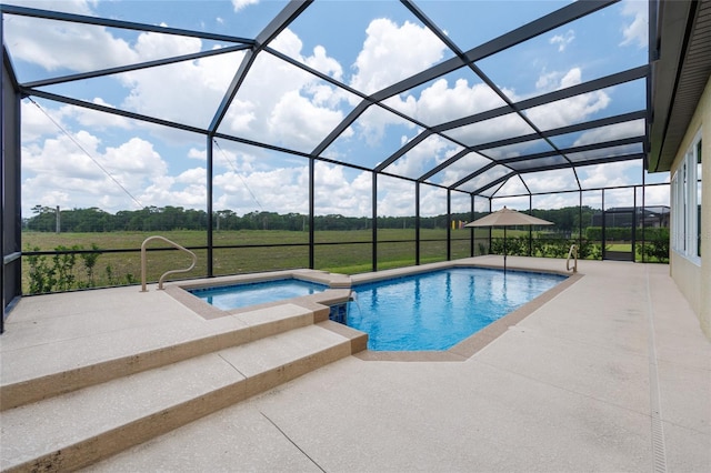 9777 SW 63rd Loop, Ocala, FL 34481 - view of pool with a patio area, a pool with connected hot tub, and glass enclosure