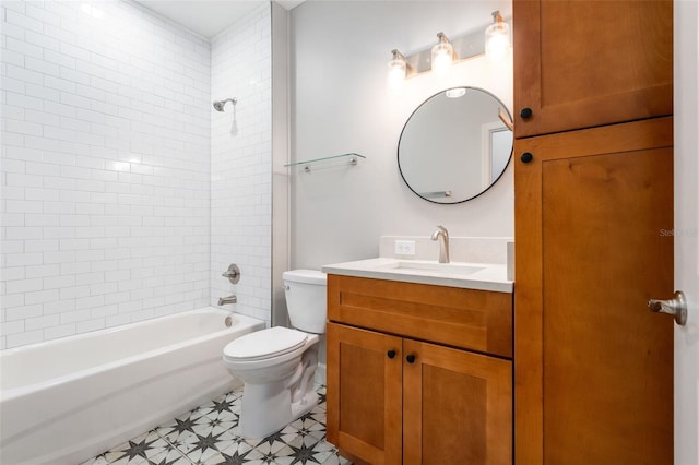 283 Riley Lake Dr, Hawthorne, FL 32640 - full bath featuring toilet, vanity, and shower / tub combination