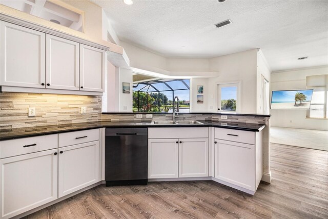 305 Lake Tahoe Ct, Englewood, FL 34223 - photo 14