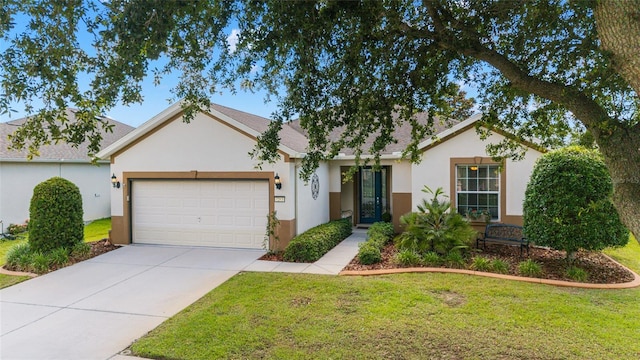 7263 SW 99th Cir, Ocala, FL 34481 - view of front of house featuring stucco siding, a garage, a front lawn, and concrete driveway