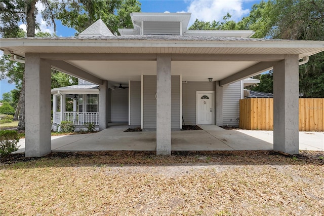 1628 SE 29th Ter, Ocala, FL 34471 - view of front of house featuring a porch and a carport