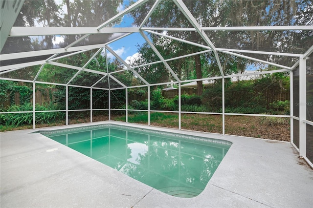 1628 SE 29th Ter, Ocala, FL 34471 - outdoor pool with a lanai, a patio, and a fenced backyard