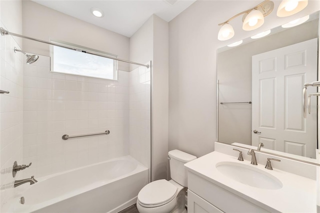 10625 SW 98th Pl, Ocala, FL 34481 - bathroom featuring toilet, vanity, and shower / bath combination