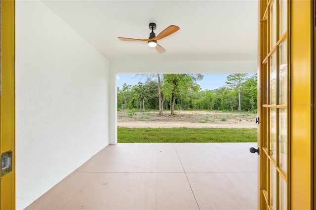 8200 SW 125th Court Rd, Dunnellon, FL 34432 - view of patio featuring ceiling fan