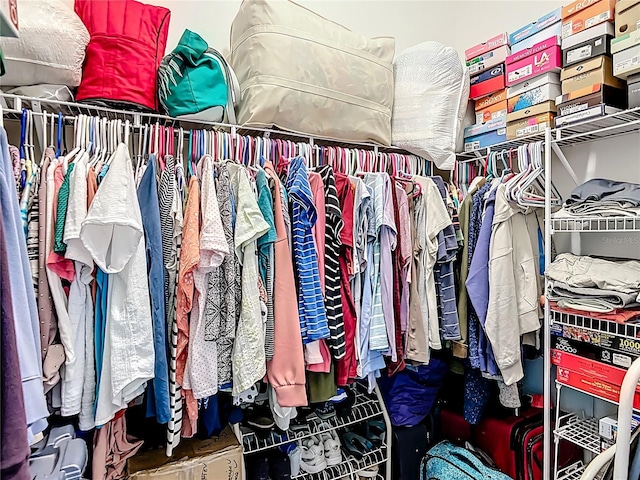9237 SW 60th Terrace Rd, Ocala, FL 34476 - view of walk in closet