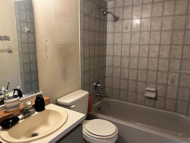 3885 NE 28th Ter, Ocala, FL 34479 - full bathroom featuring toilet, vanity, and bathtub / shower combination