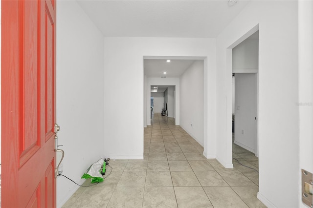 6486 SW 75th Avenue Rd, Ocala, FL 34474 - entrance foyer with recessed lighting, light tile patterned floors, and baseboards