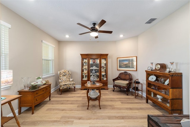9607 SW 79th Lane Rd, Ocala, FL 34481 - living area with a ceiling fan, light wood finished floors, baseboards, and recessed lighting