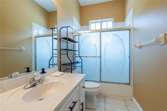 5815 NE 70th St, Silver Springs, FL 34488 - full bathroom featuring vanity, toilet, and combined bath / shower with glass door