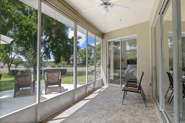 4731 N Crestline Dr, Beverly Hills, FL 34465 - sunroom with ceiling fan
