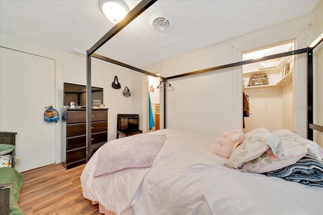 1322 NE 53rd St, Ocala, FL 34479 - bedroom featuring wood finished floors
