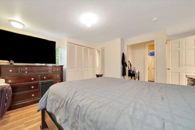 1322 NE 53rd St, Ocala, FL 34479 - bedroom featuring a closet and light wood-style floors