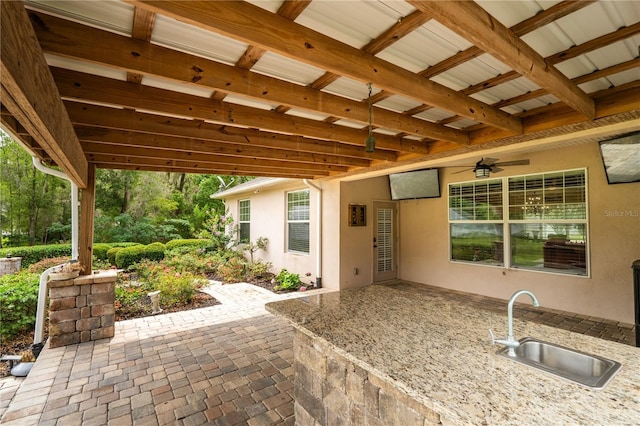 4015 SE 22nd St, Ocala, FL 34471 - view of patio with a sink and a ceiling fan