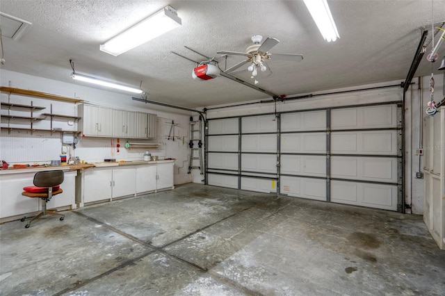 11 Calendula Ct E, Homosassa, FL 34446 - garage featuring a garage door opener