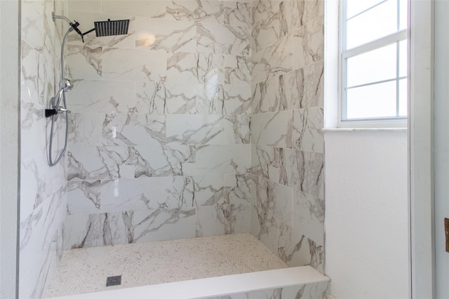3295 SE 56th Ave, Ocala, FL 34480 - bathroom featuring a tile shower