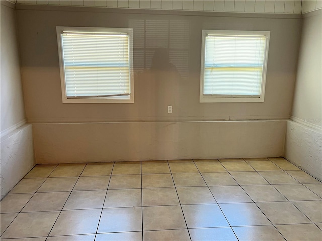 21 Pecan Course Cir, Ocala, FL 34472 - empty room featuring light tile patterned flooring
