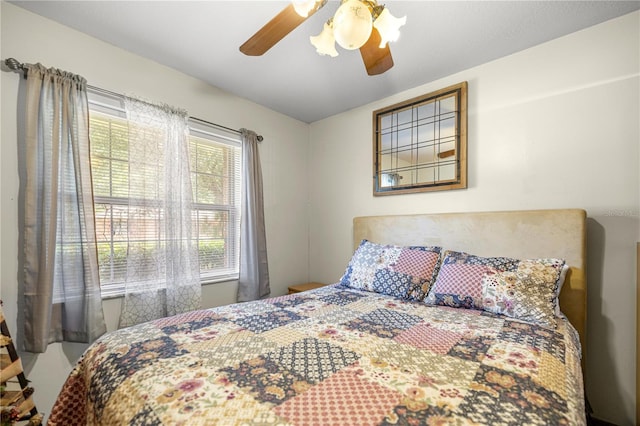6070 SE 39th Ave, Ocala, FL 34480 - bedroom featuring ceiling fan