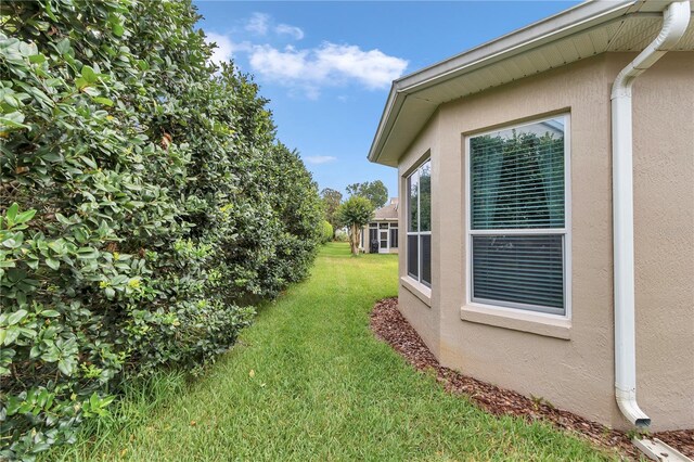 11062 SW 73rd Ct, Ocala, FL 34476 - view of green lawn