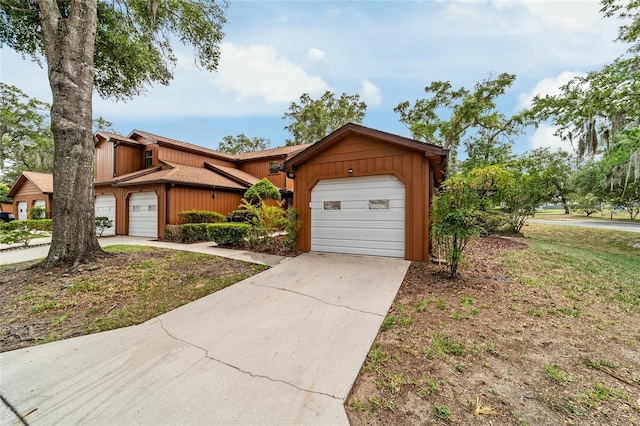 2701 NE 10th St Unit 101, Ocala, FL 34470 - view of front of property with concrete driveway