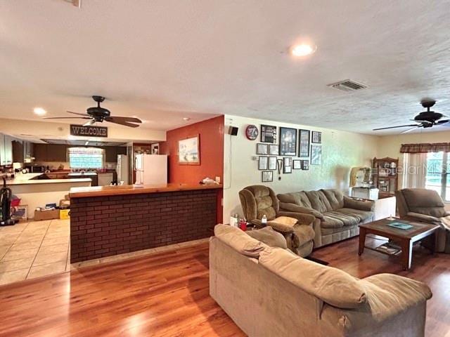 20100 SW 95th St, Dunnellon, FL 34431 - living area with ceiling fan, wood finished floors, and recessed lighting