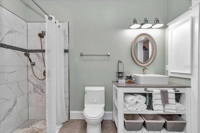 12080 SE Sunset Harbor Rd, Weirsdale, FL 32195 - full bathroom featuring tiled shower, vanity, and tile patterned flooring