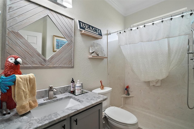 8772 SE 130th Loop, Summerfield, FL 34491 - bathroom with crown molding, vanity, curtained shower, toilet, and a textured wall